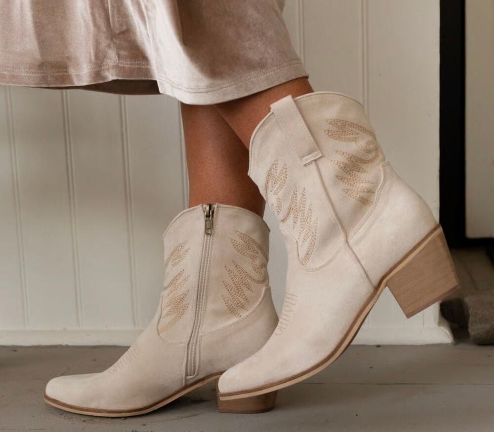 MiiM-Casey Western Luxe Booties